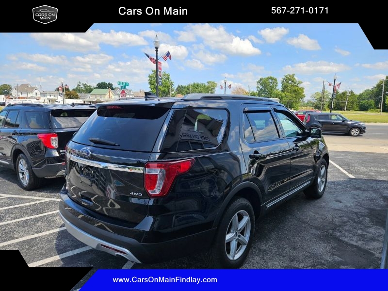 2017 Ford Explorer XLT - Image 4