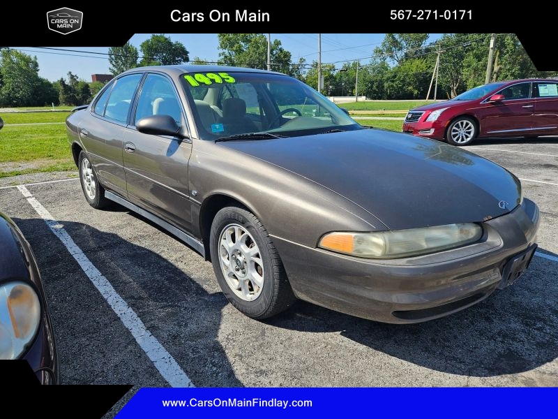 2001 Oldsmobile Intrigue GL - Image 2