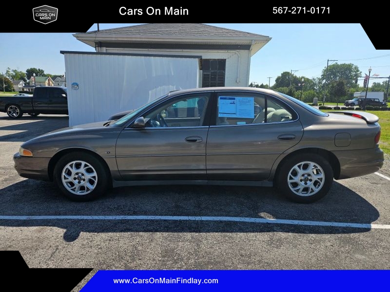 2001 Oldsmobile Intrigue GL - Main Image