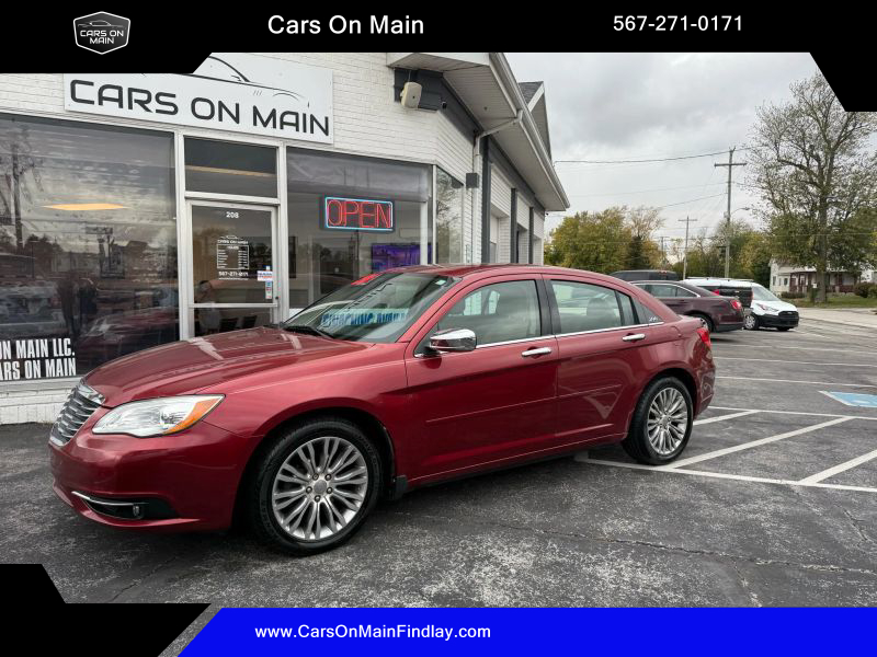 2013 Chrysler 200 Limited's photo