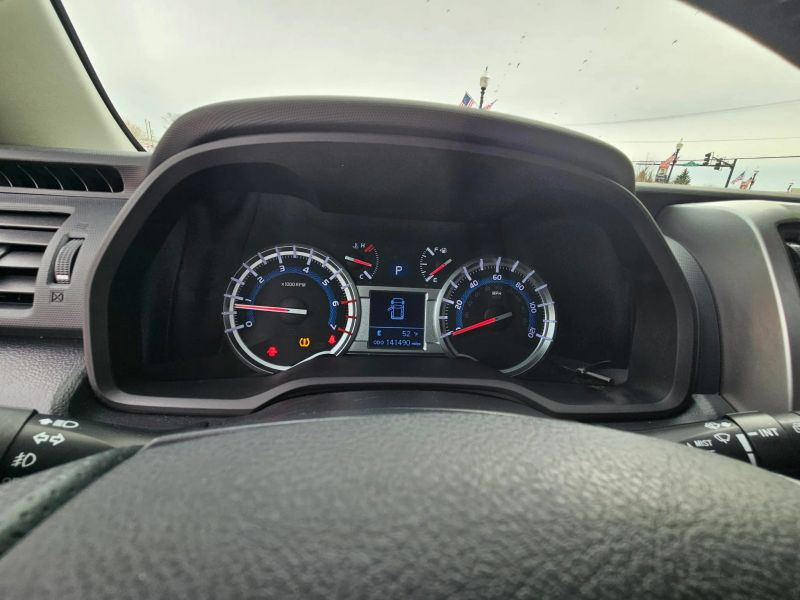 2016 Toyota 4Runner Limited - Photo 10