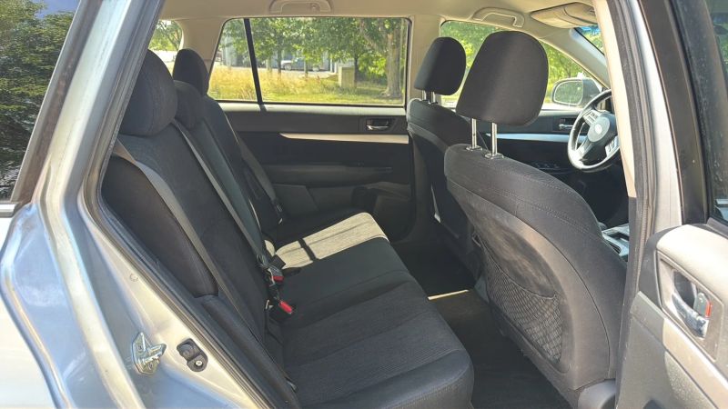 2014 Subaru Outback 7