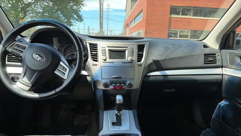 2014 Subaru Outback 9