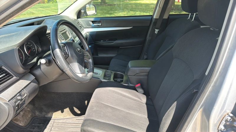 2014 Subaru Outback 10