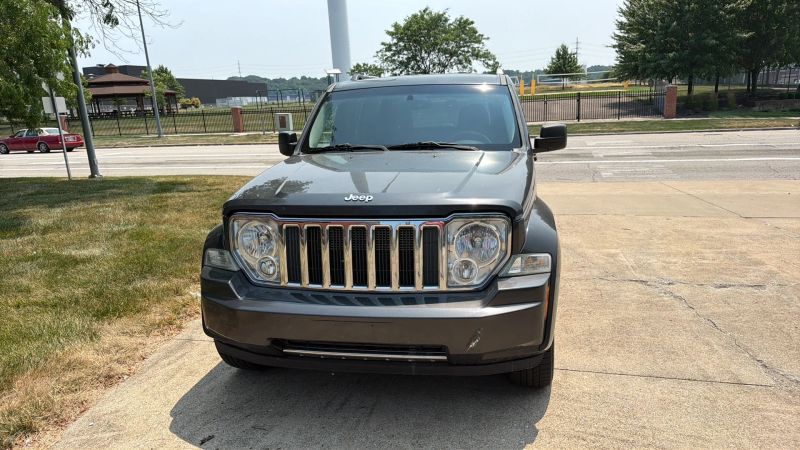 2011 Jeep Liberty Limited - Main Image