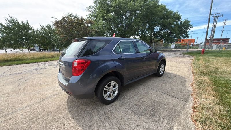 2013 Chevrolet Equinox LS - Image 4