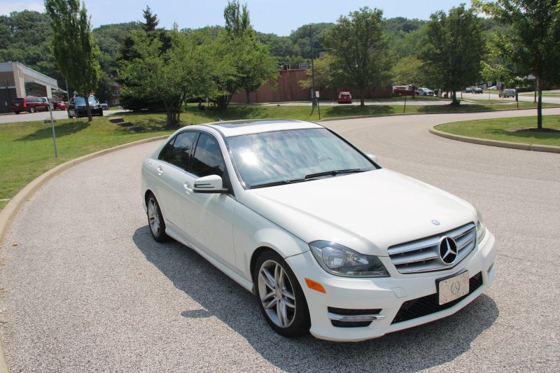 2012 Mercedes-Benz C-Class C300 Sport