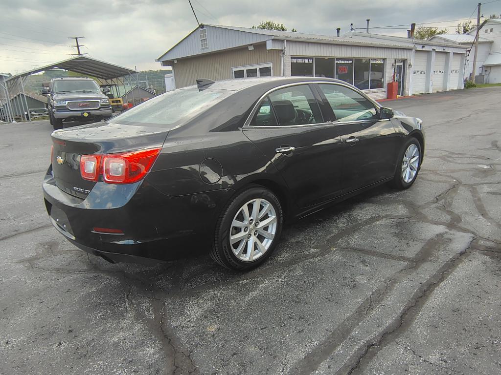 2015 Chevrolet Malibu LTZ - Image 5