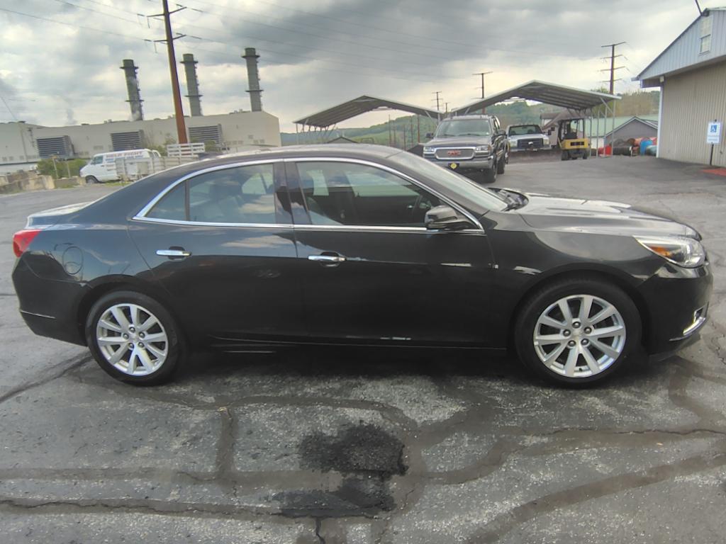 2015 Chevrolet Malibu LTZ - Image 4