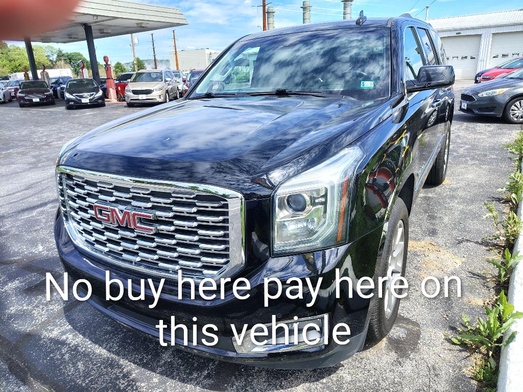 2018 GMC Yukon 4WD Denali's photo