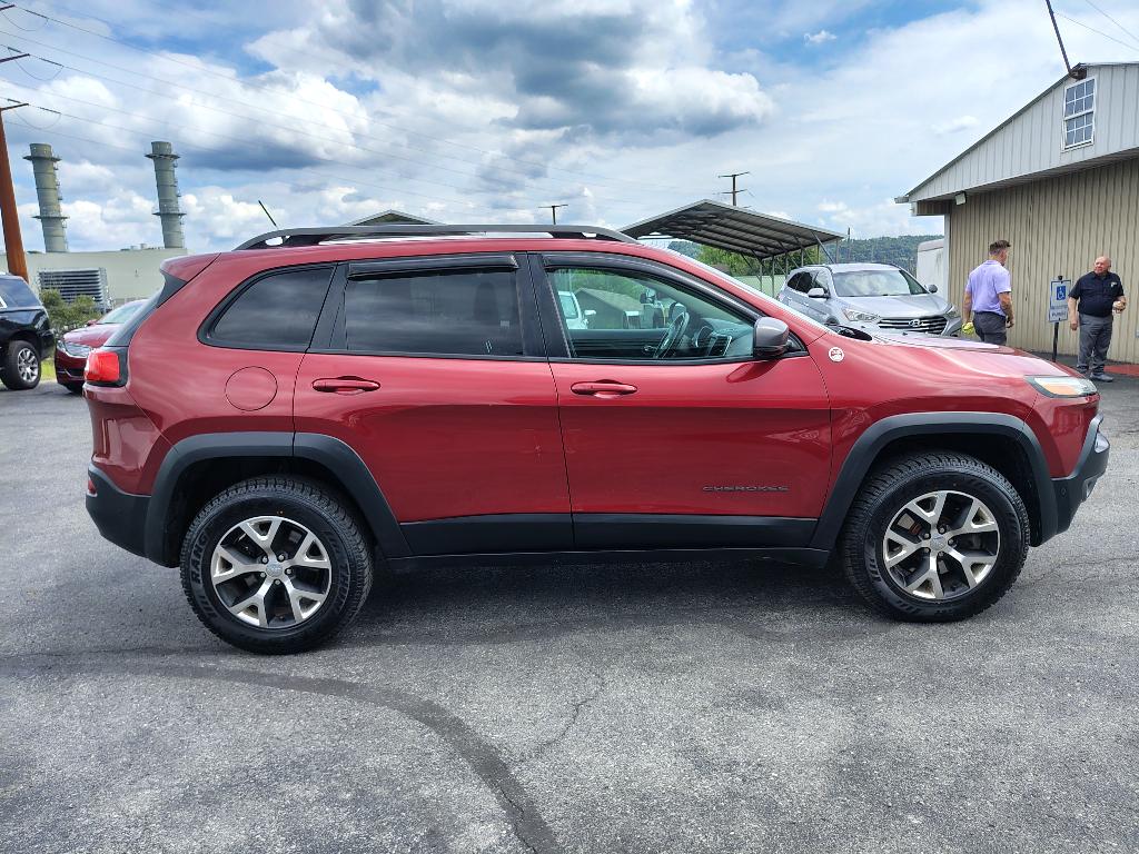 Photo 4 of 2014 Jeep Cherokee Trailhawk