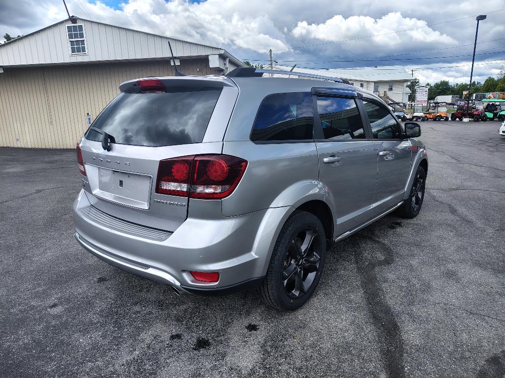 2018 Dodge Journey Crossroad - Image 5