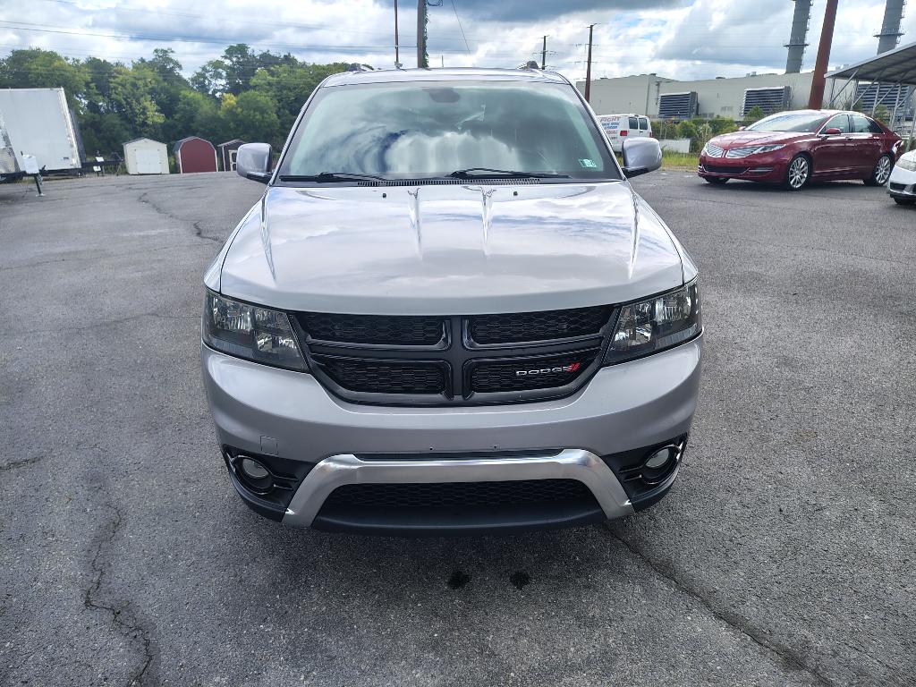 2018 Dodge Journey Crossroad - Image 2