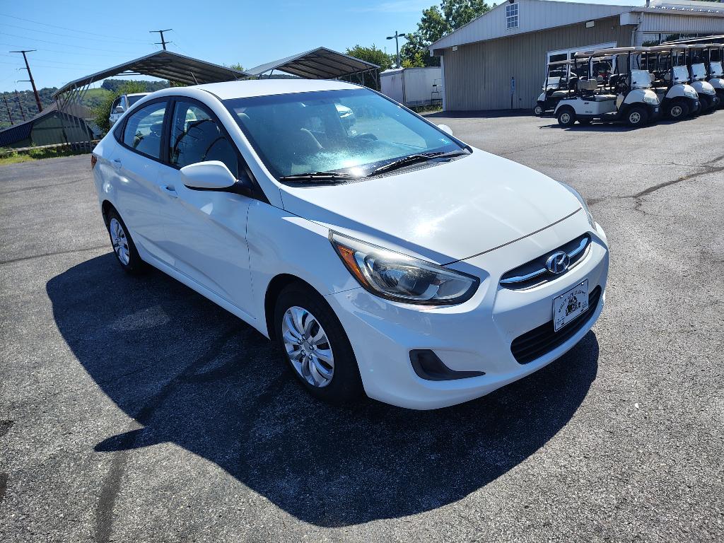 2017 Hyundai ACCENT SE - Image 3