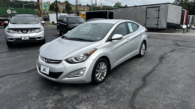 2015 Hyundai Elantra SE's photo