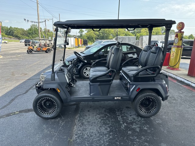 2025 EPIC E40FX street legal - Image 2