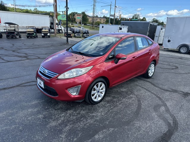 2012 Ford Fiesta SEL's photo