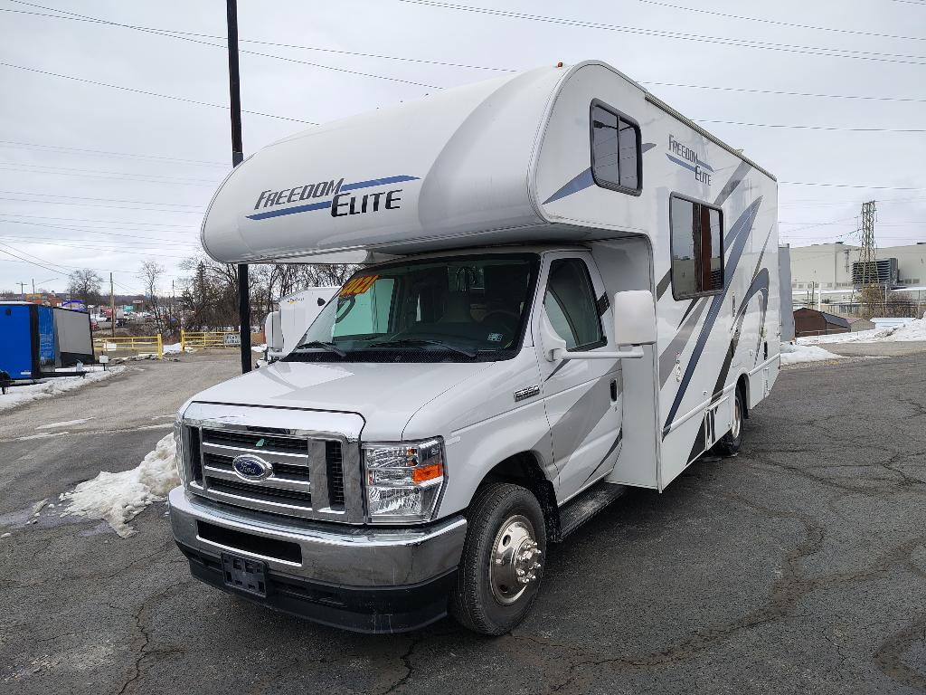 2022 Ford E-Series Cutaway Base