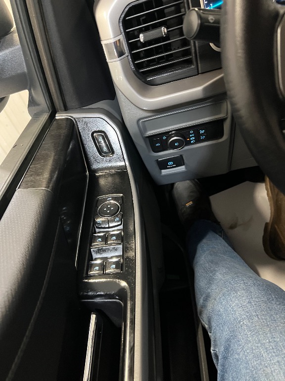 2022 Ford F-150 XLT - Photo 22