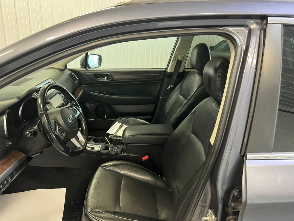 2016 Subaru Outback Limited - Photo 9
