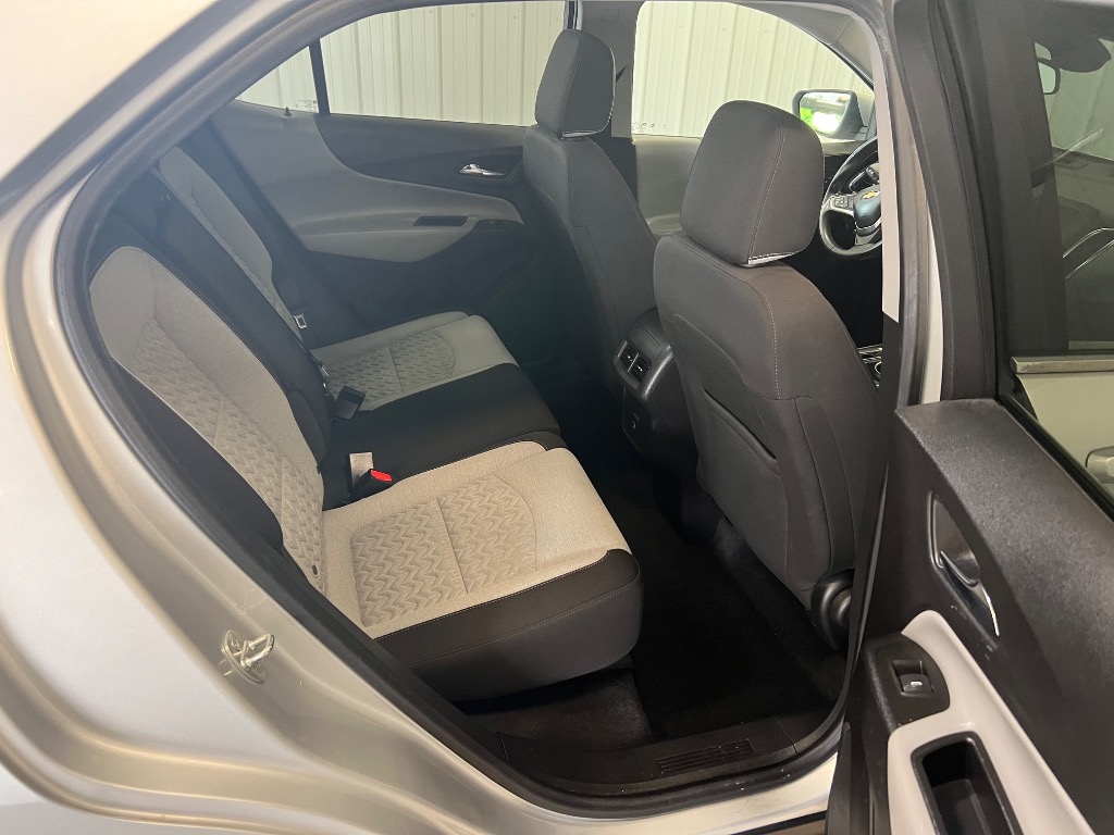 2022 Chevrolet Equinox LT - Photo 12