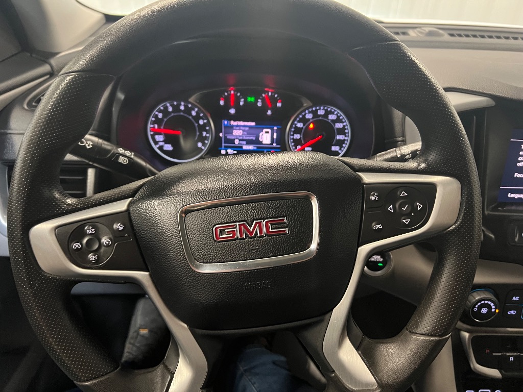 2023 GMC Terrain SLE - Photo 17