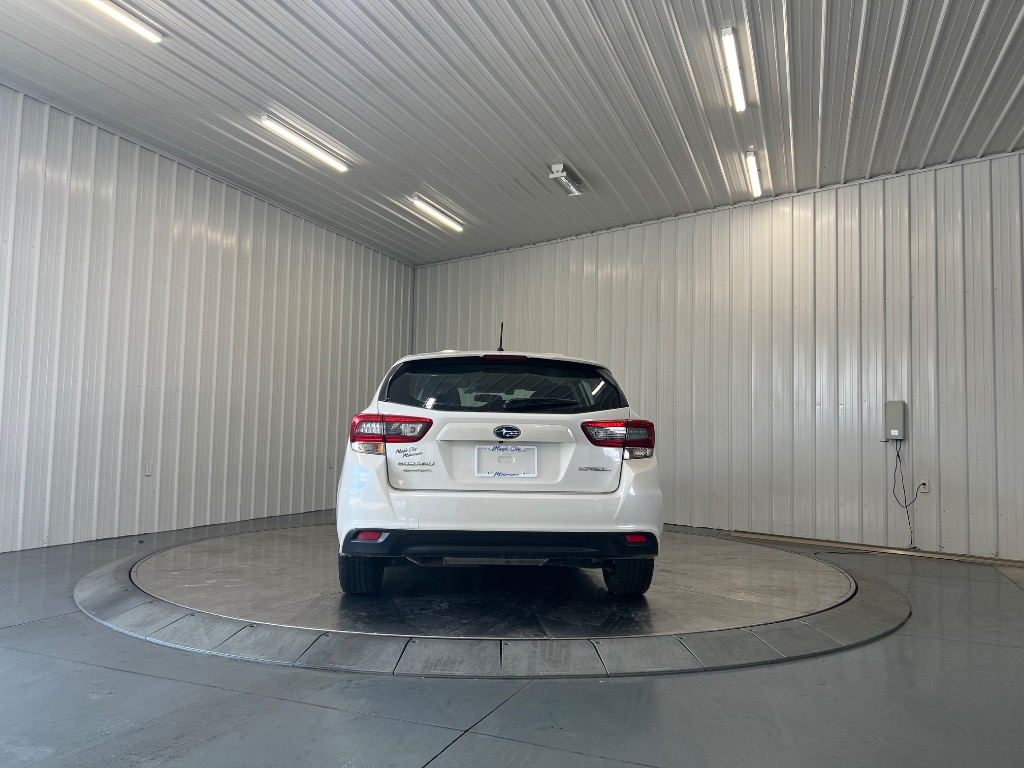 2022 Subaru Impreza Base - Photo 9