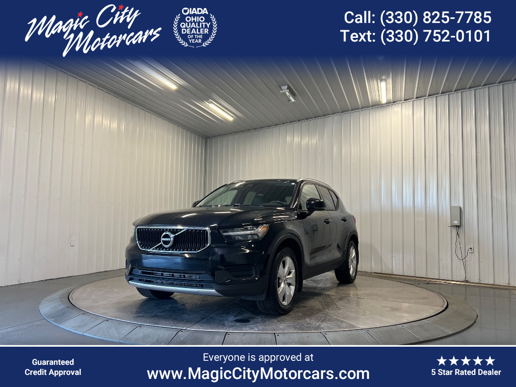 2022 Volvo XC40