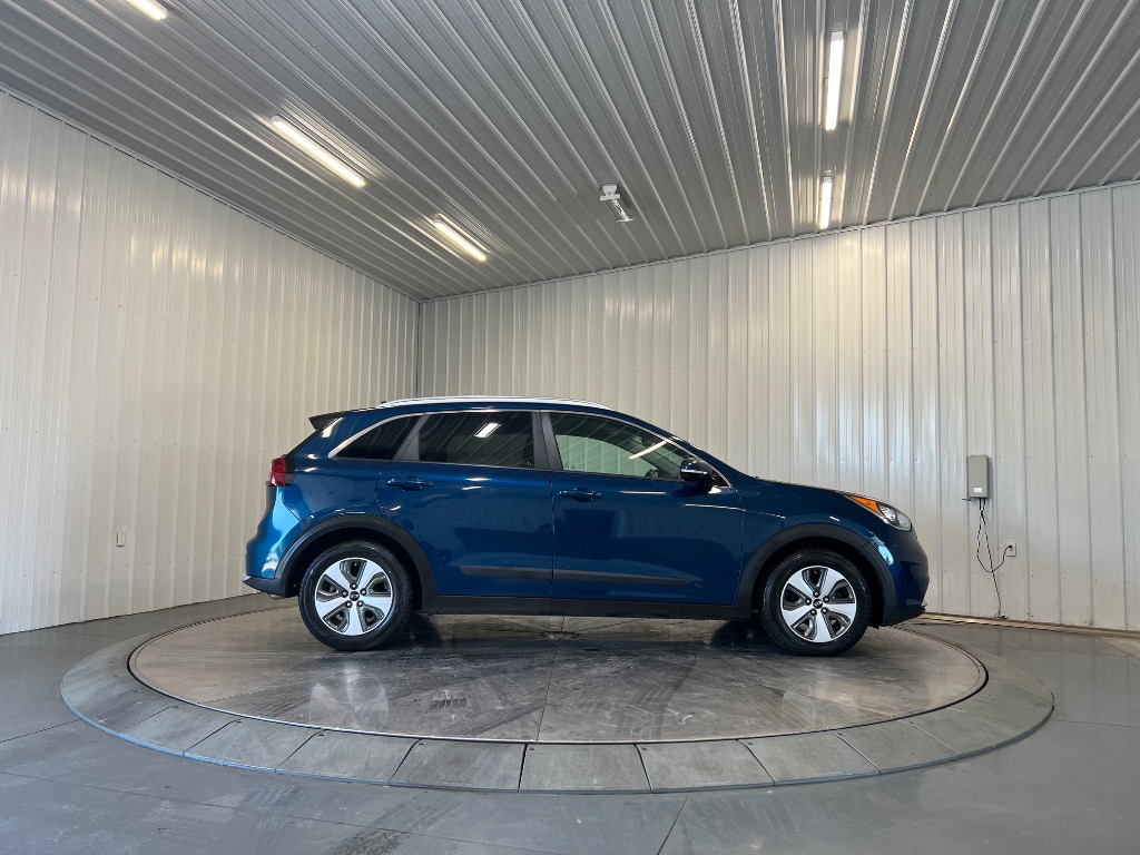 2019 Kia Niro S Touring - Image 5