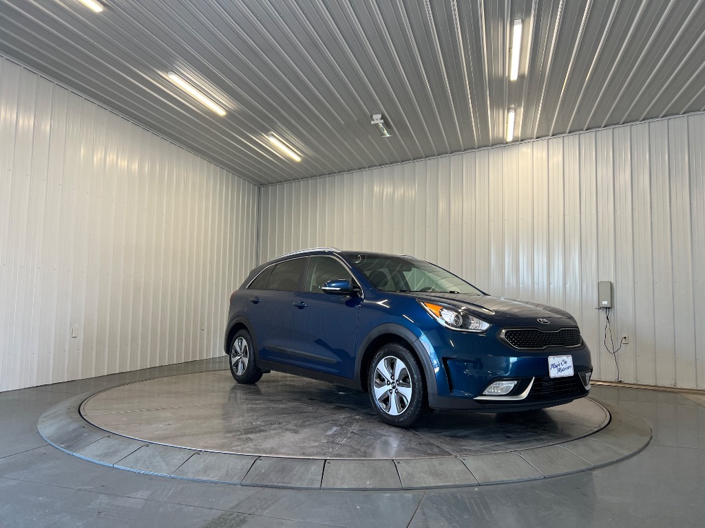2019 Kia Niro S Touring - Image 3