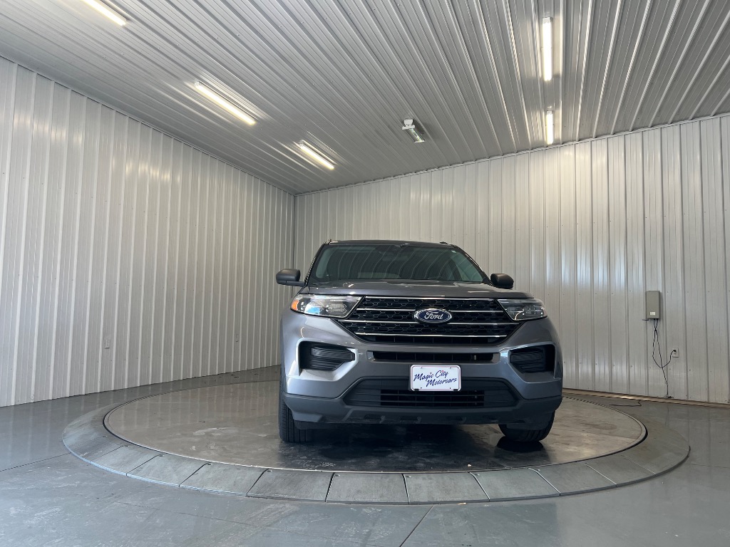 2022 Ford Explorer XLT - Image 5