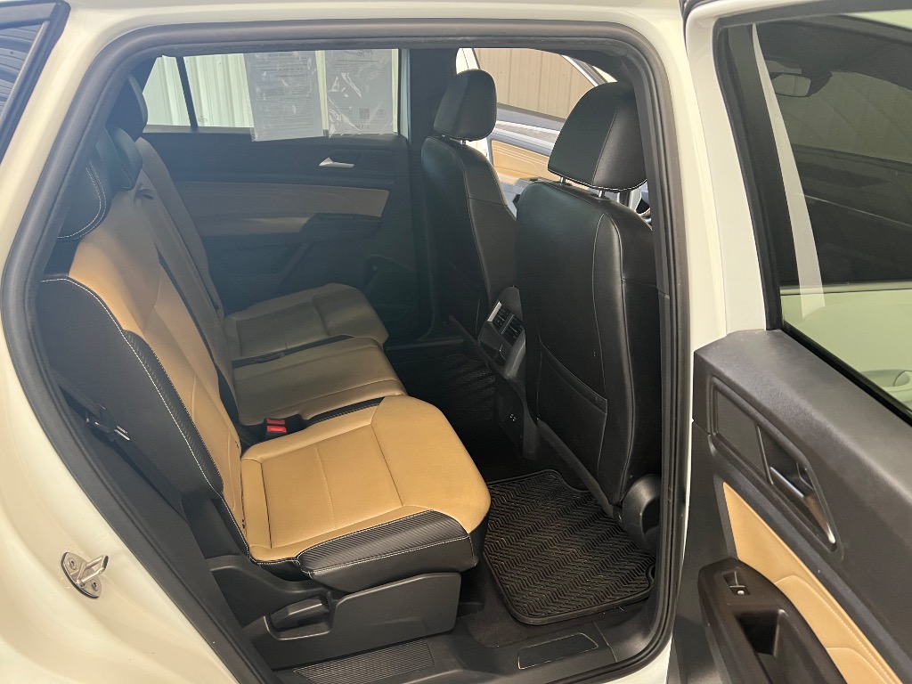 2022 Volkswagen Atlas Cross Sport SE w/Tech - Photo 14