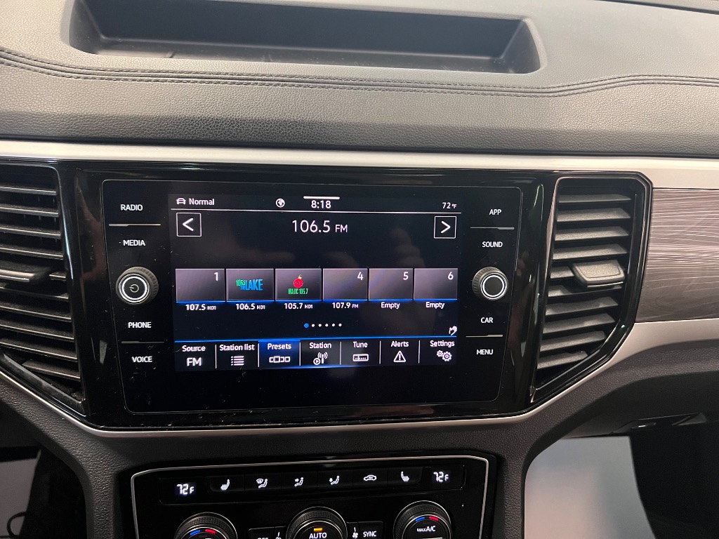 2022 Volkswagen Atlas Cross Sport SE w/Tech - Photo 20