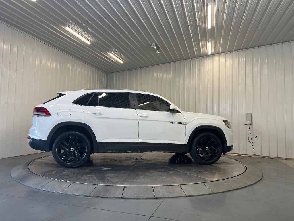 2022 Volkswagen Atlas Cross Sport SE w/Tech - Photo 6
