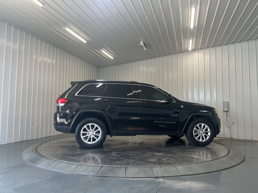 2021 Jeep Grand Cherokee Laredo E - Image 5