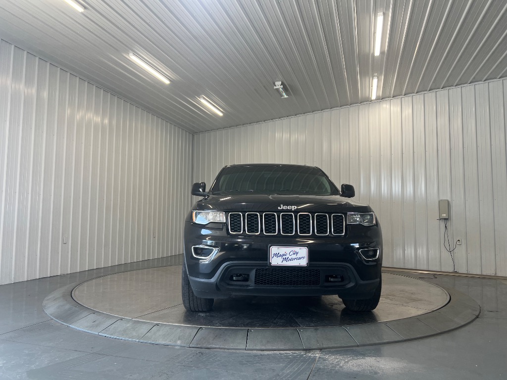 2021 Jeep Grand Cherokee Laredo E - Image 2