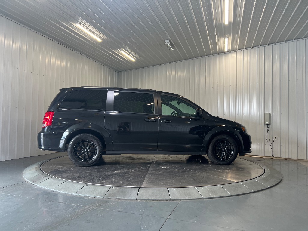Photo 2 of 2019 Dodge Grand Caravan GT