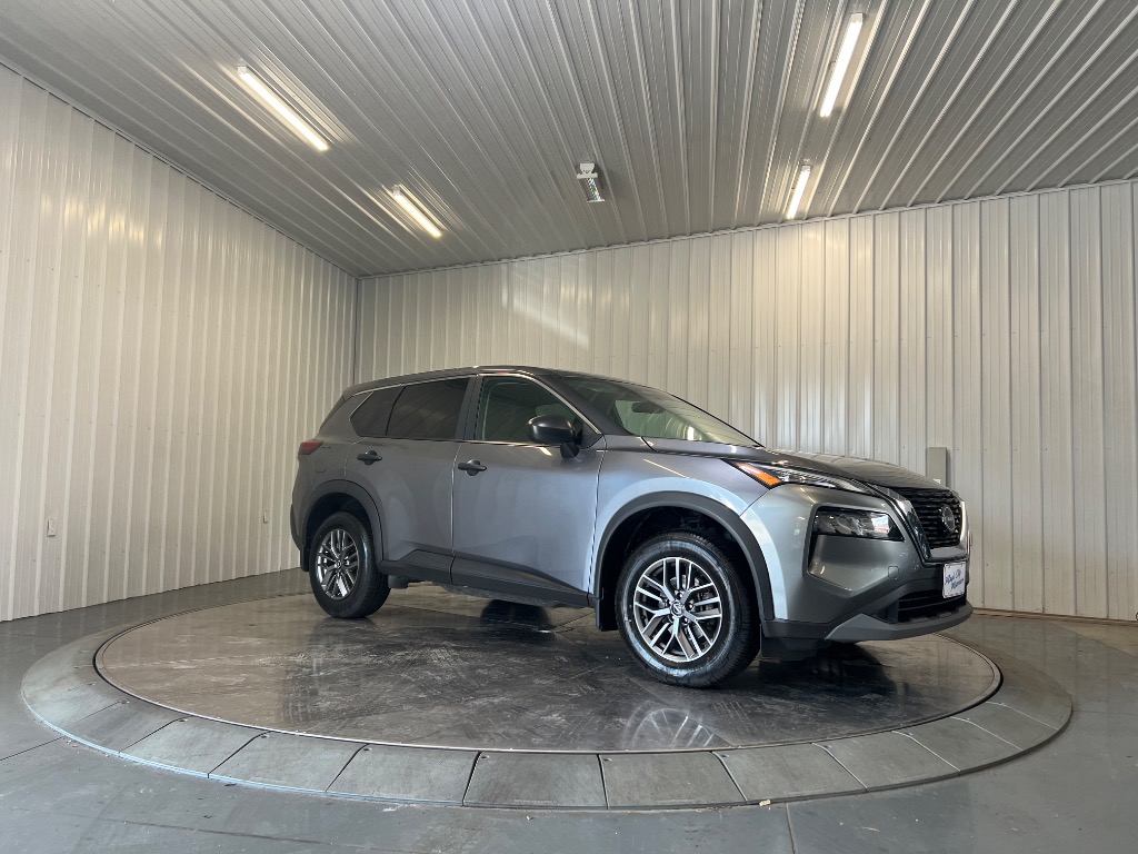 Photo 4 of 2023 Nissan Rogue S