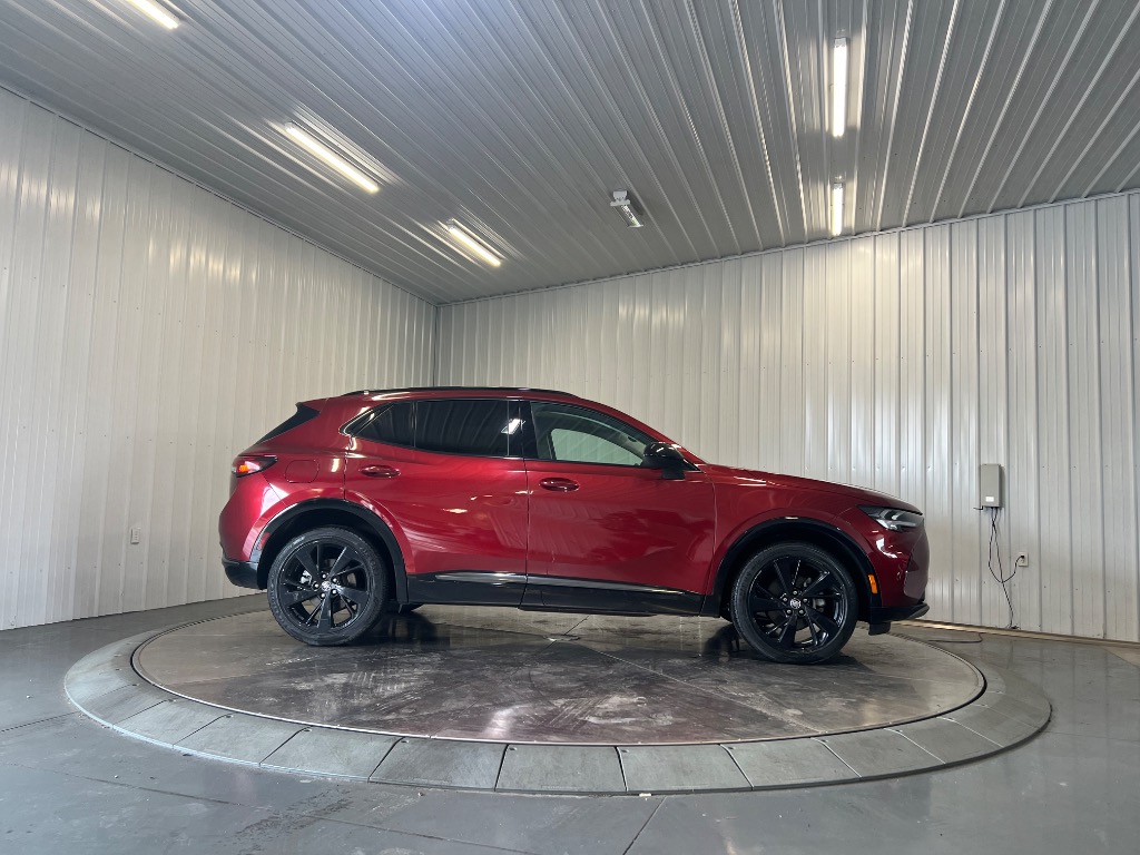 Photo 2 of 2023 Buick Envision Essence