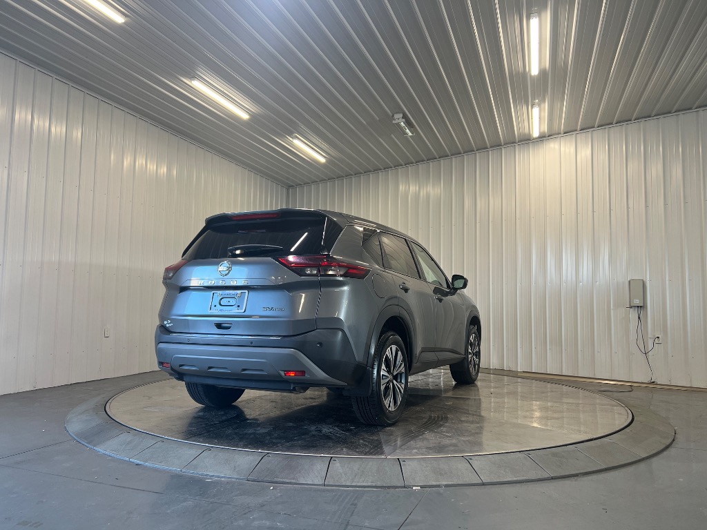Photo 3 of 2021 Nissan Rogue SV