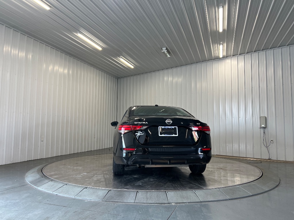 Photo 4 of 2024 Nissan Sentra SV