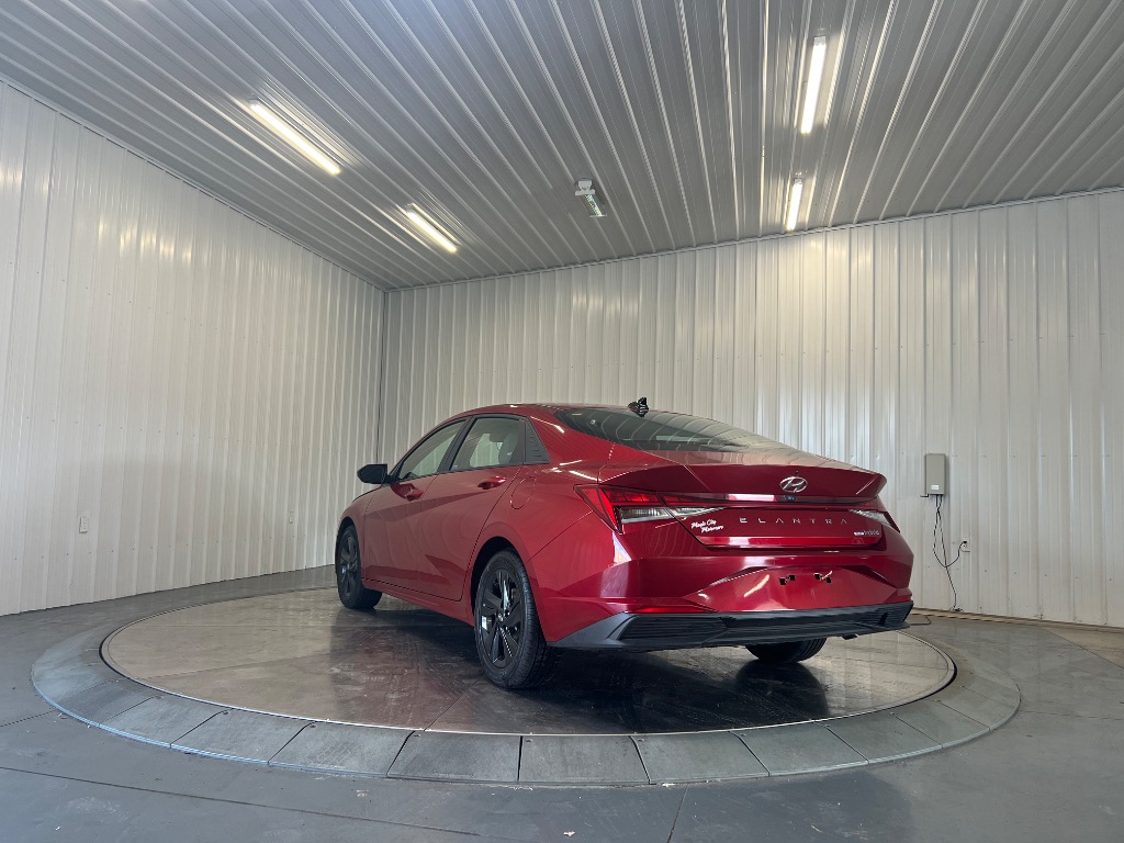 Photo 4 of 2023 Hyundai ELANTRA Hybrid Blue