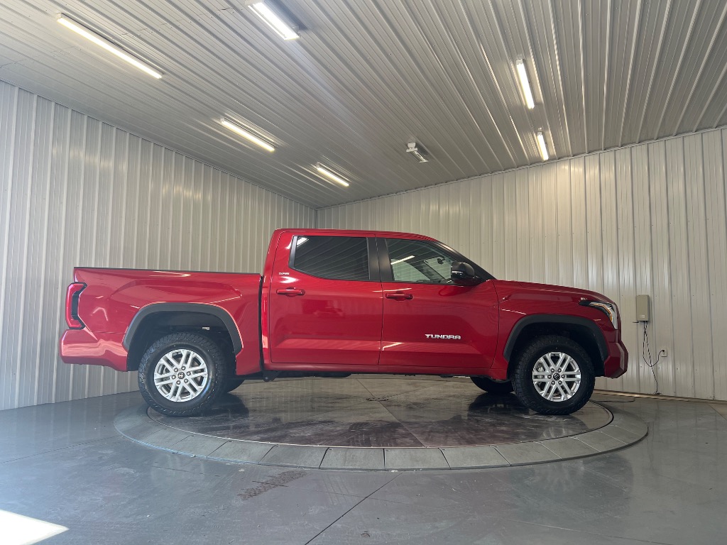 Photo 4 of 2024 Toyota Tundra SR5