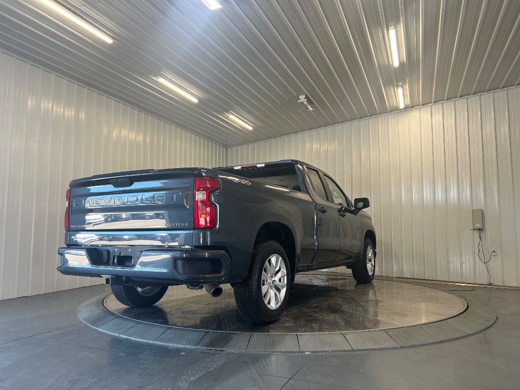Photo 4 of 2019 Chevrolet Silverado 1500 Custom