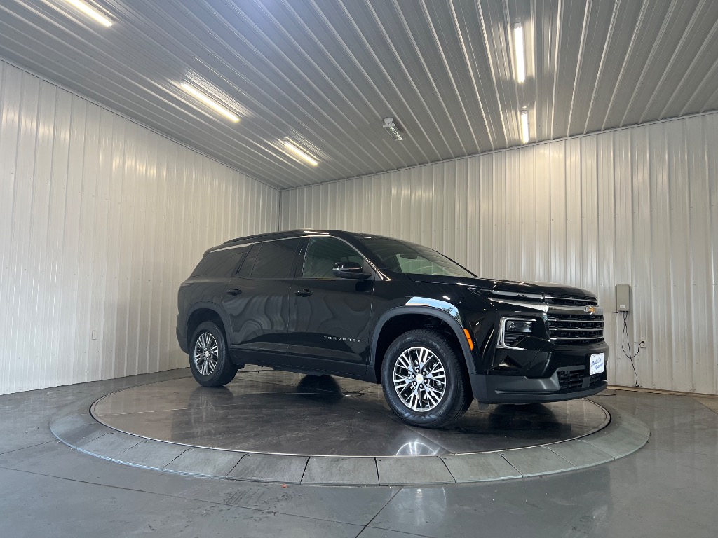 2025 Chevrolet Traverse LT - Image 5
