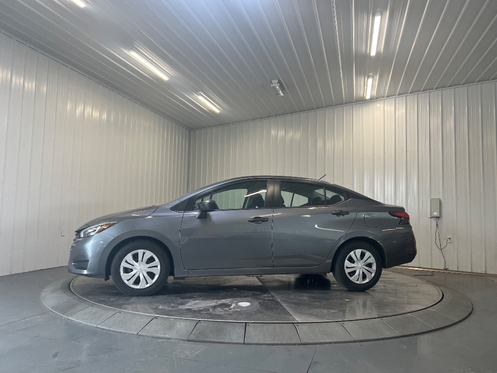 Photo 4 of 2025 Nissan Versa S