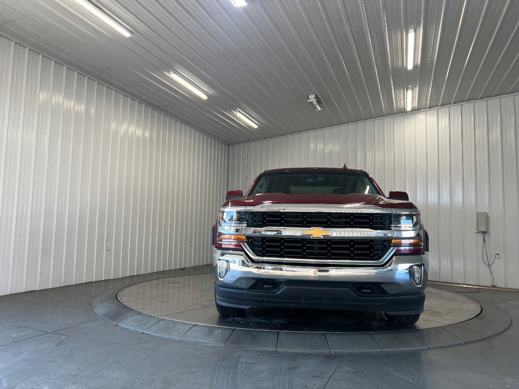 Photo 2 of 2017 Chevrolet Silverado 1500 LT Z71