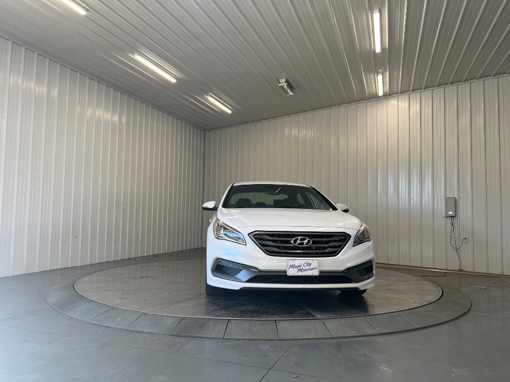 Photo 2 of 2017 Hyundai SONATA Sport 2.0T