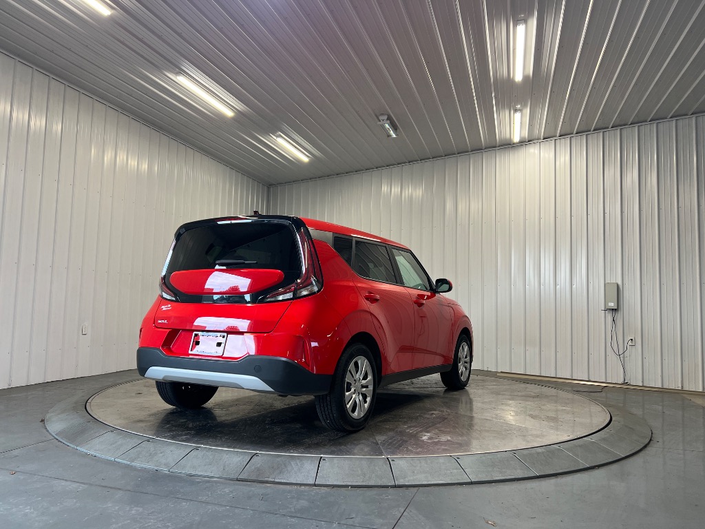 Photo 4 of 2024 Kia Soul LX