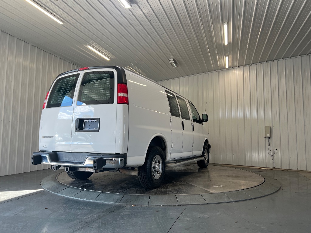 Photo 3 of 2021 Chevrolet Express 2500